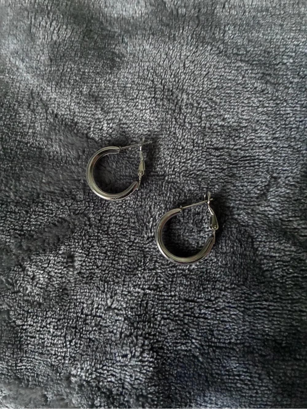 Classic Minimalist Hoop Earrings